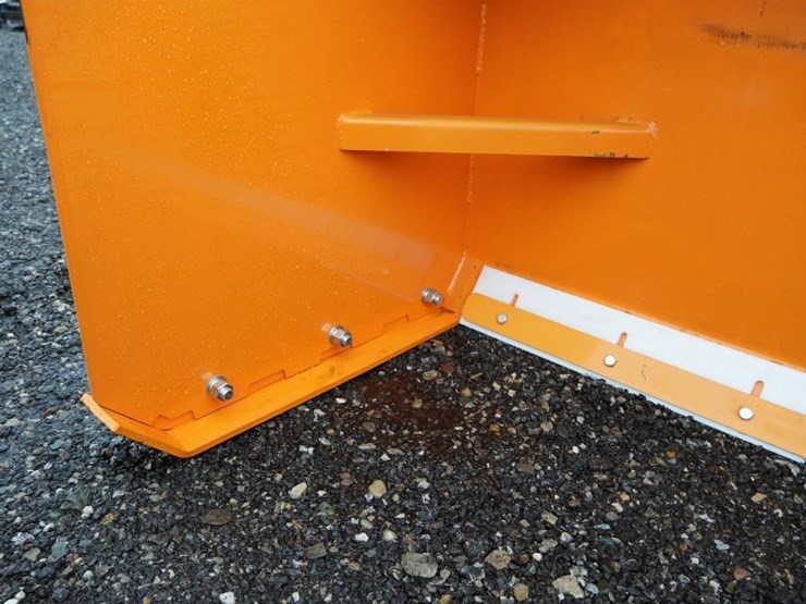 #1395-•-new-wolverine-skid-steer-snow-pusher-image-5