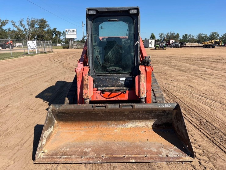 2017-kubota-svl95-2s-image-7