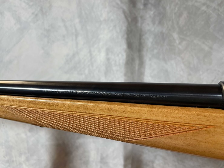 #2062-•-browning-t-bolt-medallion-17-hmr-bolt-action-rifle,-sn:-05518zw253-image-12