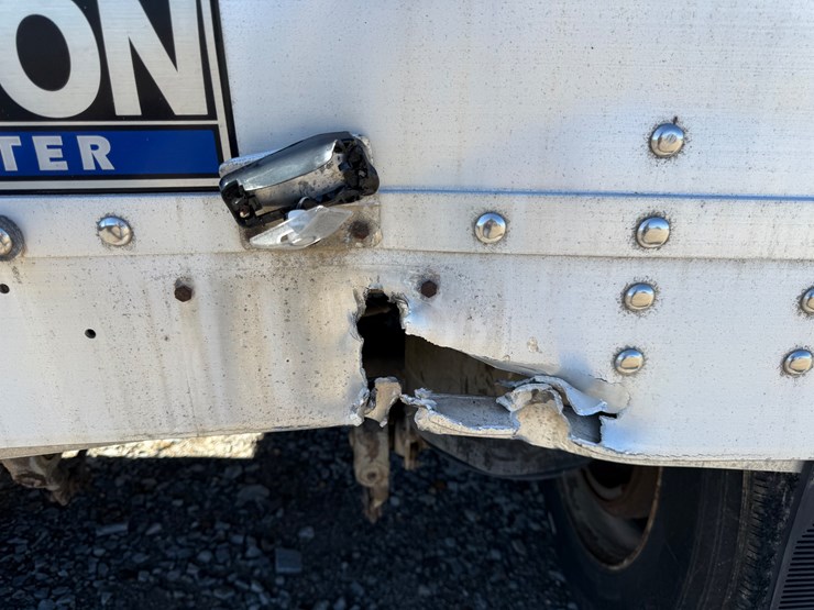 2018-wilson-hopper-bottom-image-14