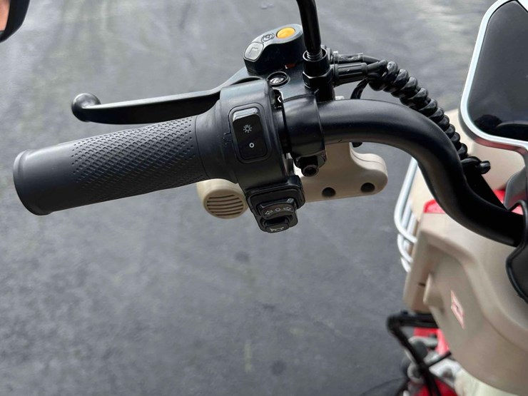 unused-irgc40-battery-powered-mini-golf-cart-image-10