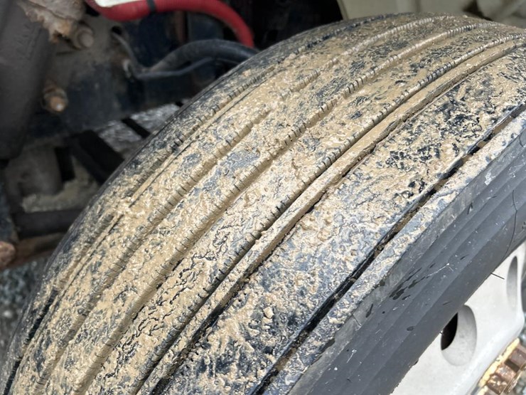 #5016-•-2008-freightliner-business-class-m2-cab-chassis-image-56