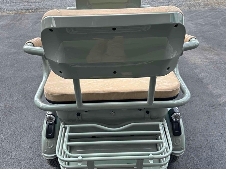 unused-irgc40-battery-powered-mini-golf-cart-image-5