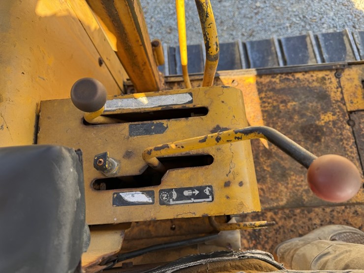 1980-john-deere-850-image-16