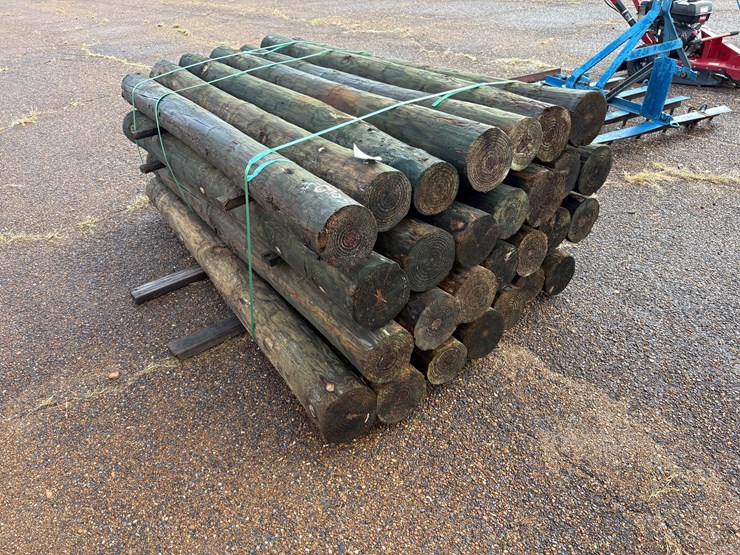 #6903-•-(28)-6"-x-7ft-post-image-1