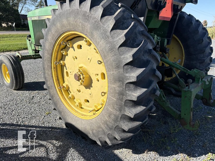 1979-john-deere-4240-image-25