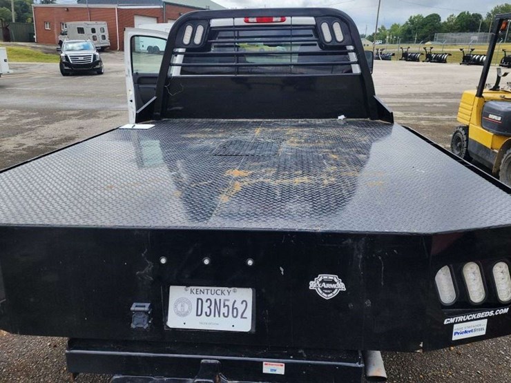 2012-chevrolet-3500-image-7