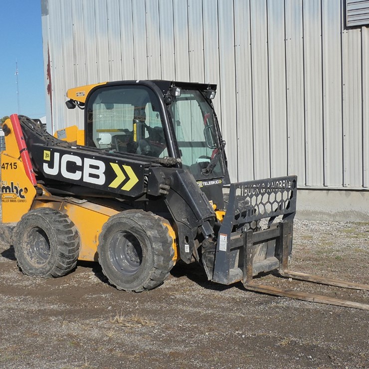 2017 JCB 3TS-8W
