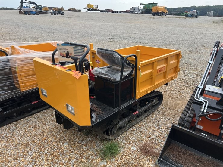 #4779-•-tracked-crawler-dumper-w/seat-image-1