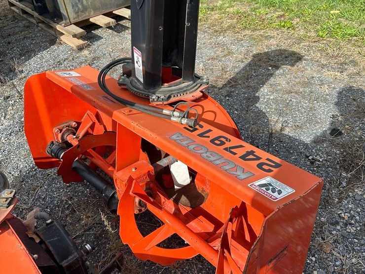 kubota-f5210a-pto-driven-snow-blower-image-1