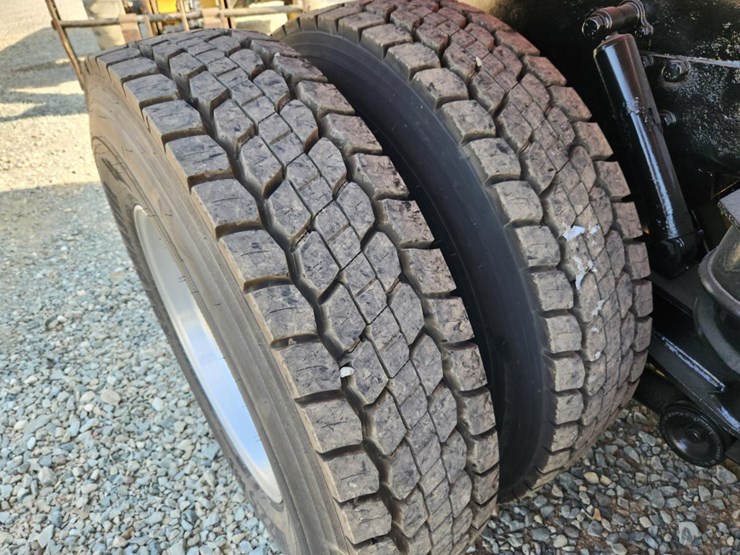 kenworth-t800-image-71