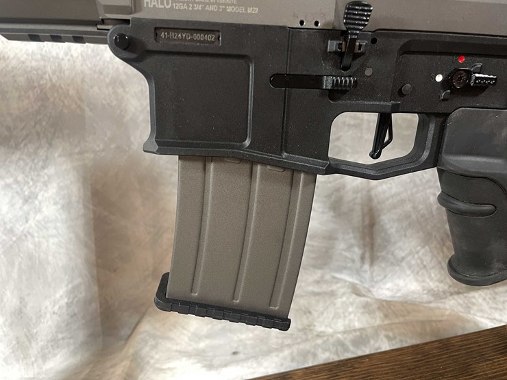 #2009-•-u235-armory-halo-tactical-12-ga.-semi-auto-shotgun,-sn:-d-bsmf-bs1-12-image-15