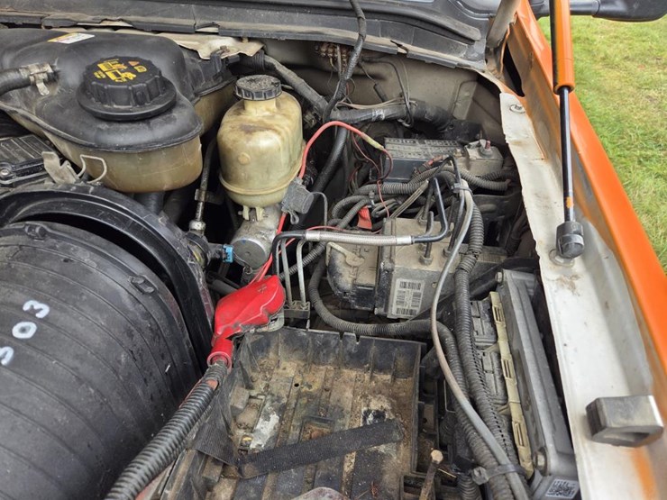 2005-ford-f550-xl-image-56