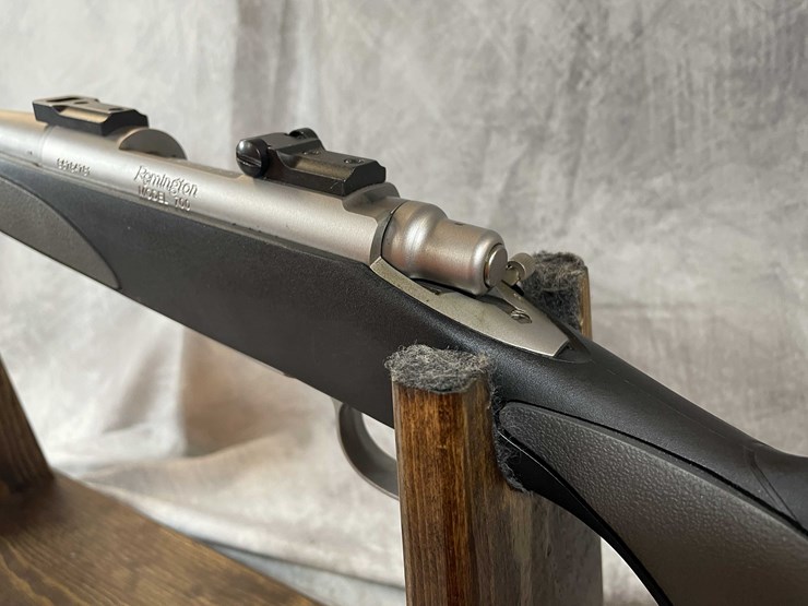 #2069-•-remington-model-700-223-rem-bolt-action-rifle,-sn:-s6784781-image-12