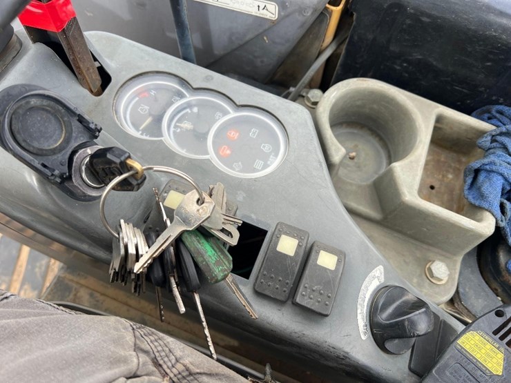 2012-caterpillar-305d-cr-image-33