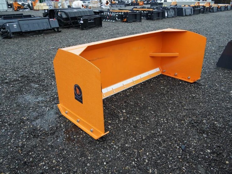 #1395-•-new-wolverine-skid-steer-snow-pusher-image-1