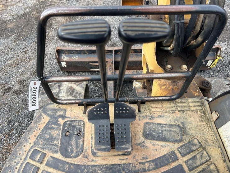 2012-caterpillar-305d-cr-image-35