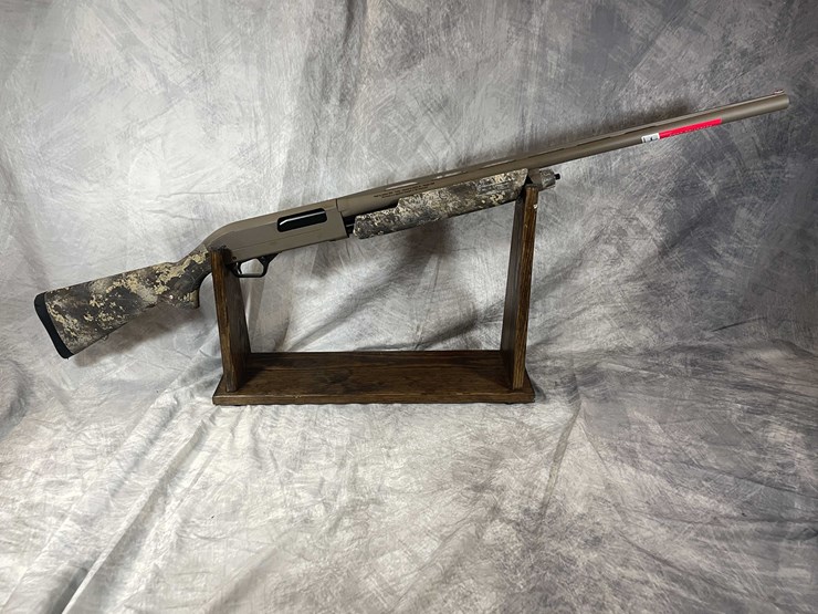 #2012-•-winchester-sxp-12-ga.-pump-action-shotgun,-sn:-tr6022-182876sp-image-2