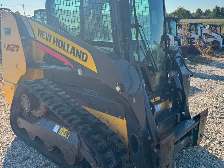 2022-new-holland-c327-image-5