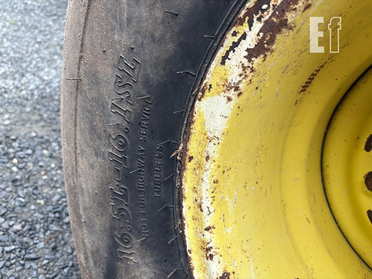 new-holland-195-image-14