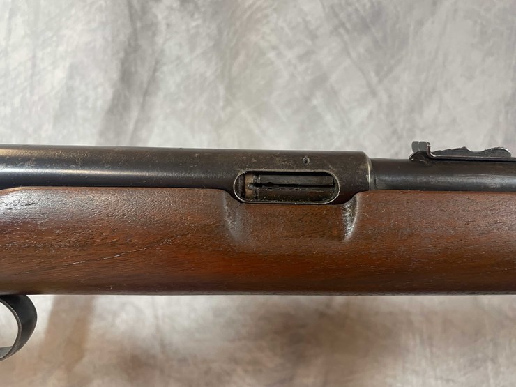 #2075-•-winchester-model-74-22-lr-semi-auto-rifle,-sn:-160604a-image-17