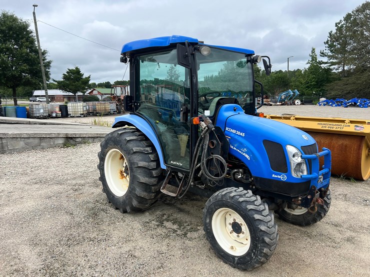 2012-new-holland-boomer-3045-image-3