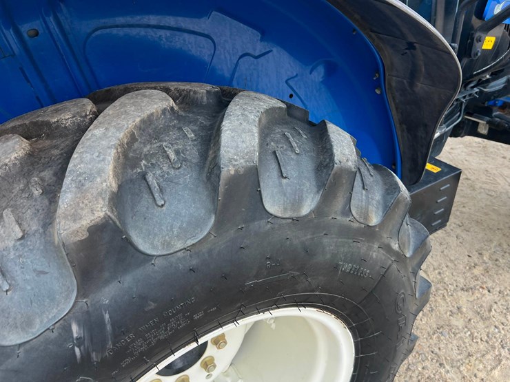 2019-new-holland-workmaster-95-image-34