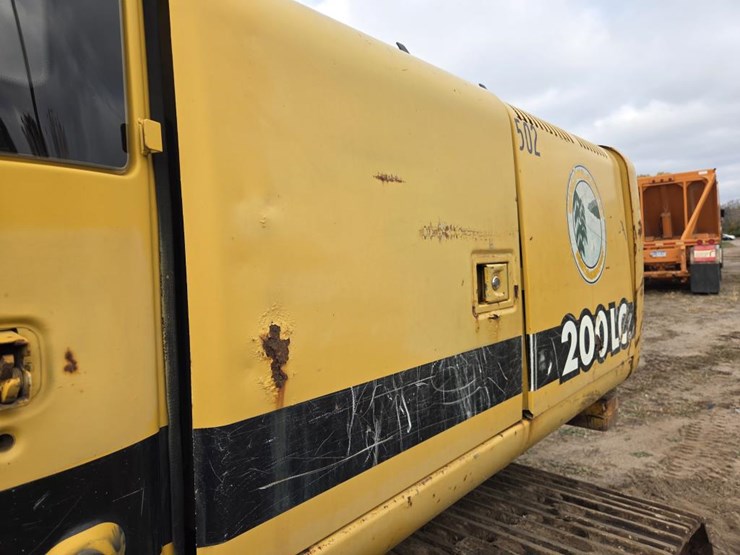 1999-john-deere-200-image-35