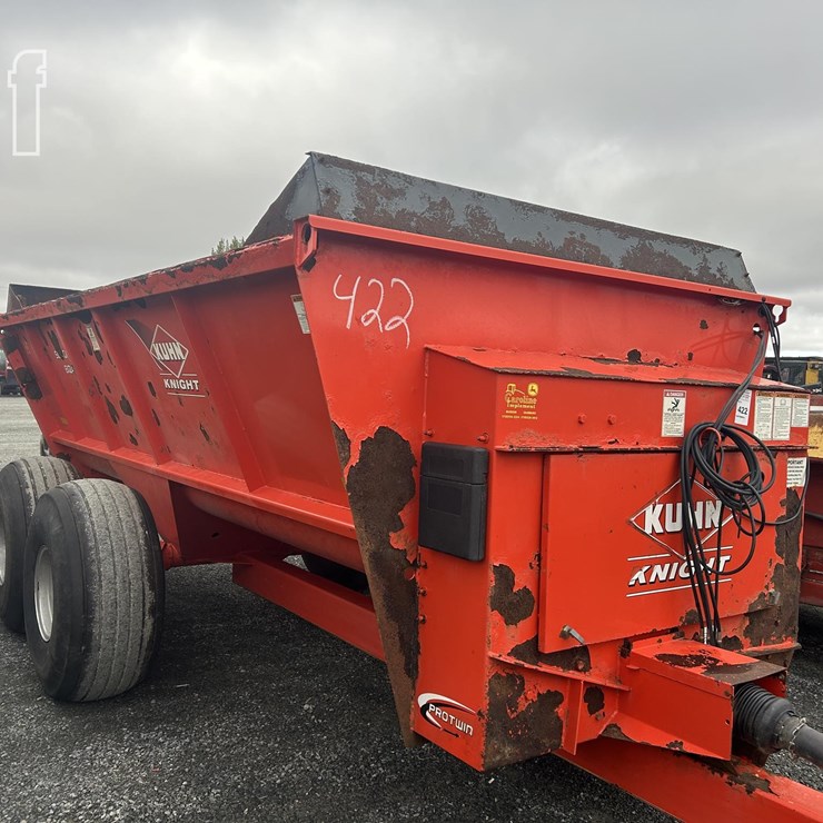 KUHN KNIGHT 8124