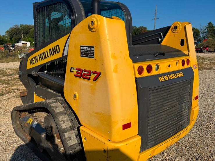 2022-new-holland-c327-image-7