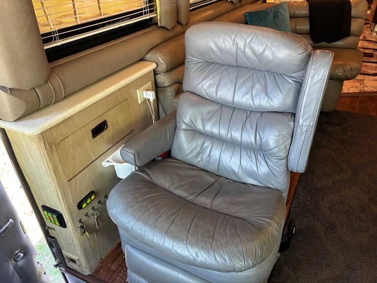 #7462-•-1994-liberty-prevost-coach-tour-bus-*nice!-image-93