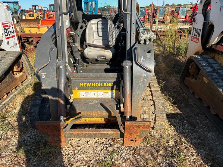 2018-new-holland-c227-image-10