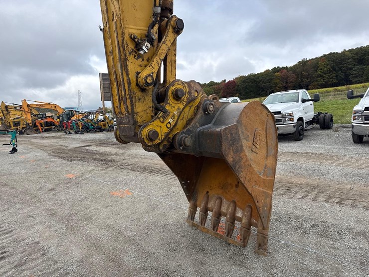 2015-kobelco-sk350-lc-9-image-9