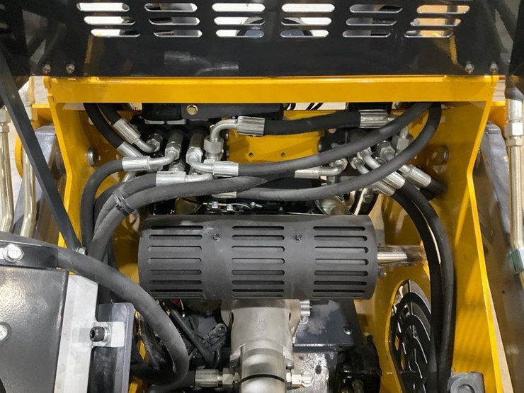 #1000-•-new-landhero-mini-skid-steer-image-16