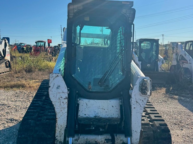 2017-bobcat-t770-image-5