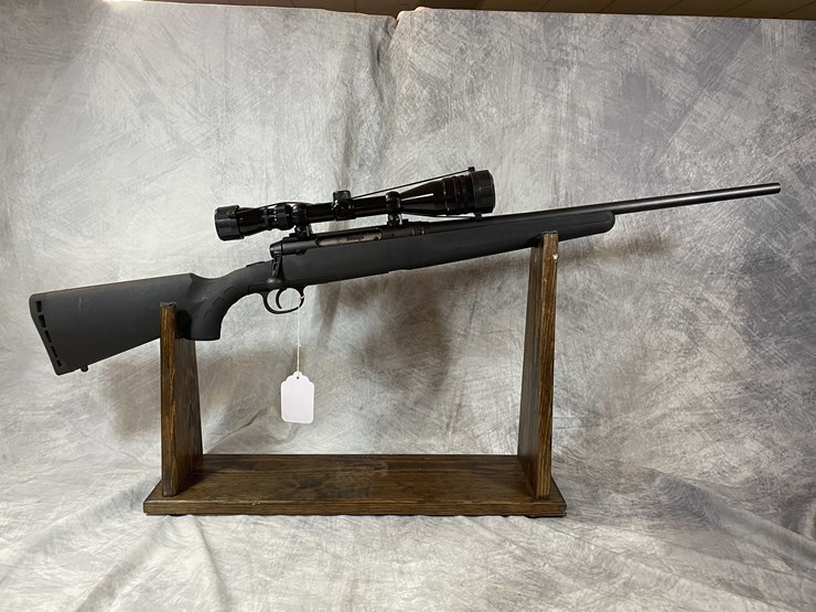 #2061-•-savage-arms-axis-7mm-08-rem-bolt-action-rifle,-sn:-j141556-image-1