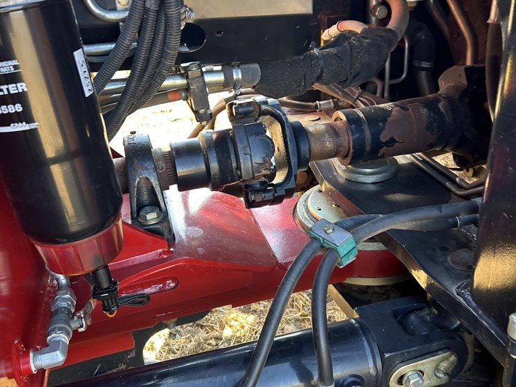 2011-case-ih-steiger-600-hd-image-45