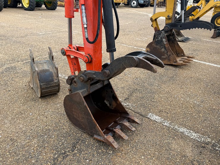 kubota-kx121-3-image-13