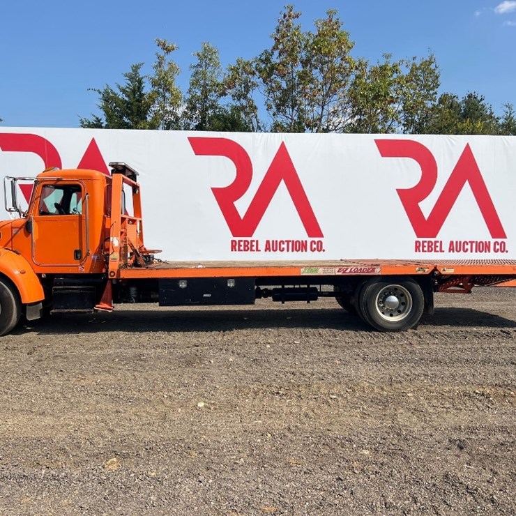 2016 PETERBILT PB337 FLATBED TRUCK