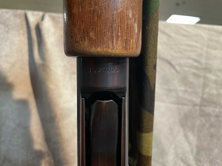 #2104-•-winchester-model-120-12-ga.-pump-action-shotgun,-sn:-l737023-image-31