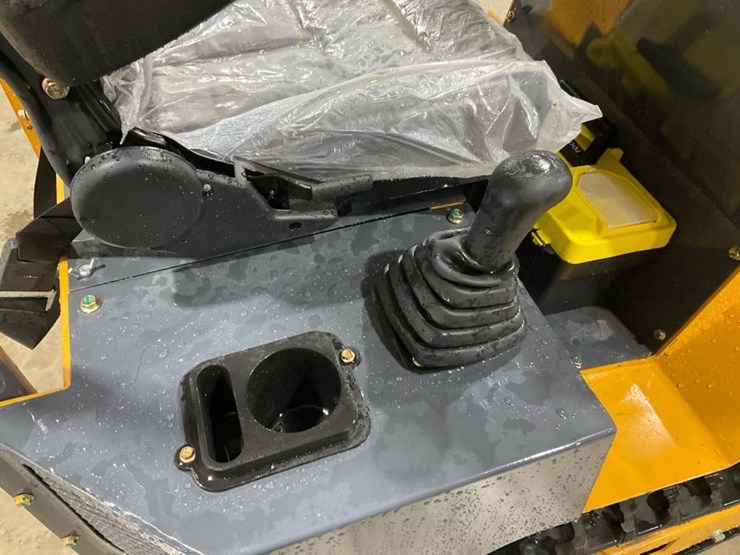 #1007-•-unused-ky460-mini-skid-steer-image-32