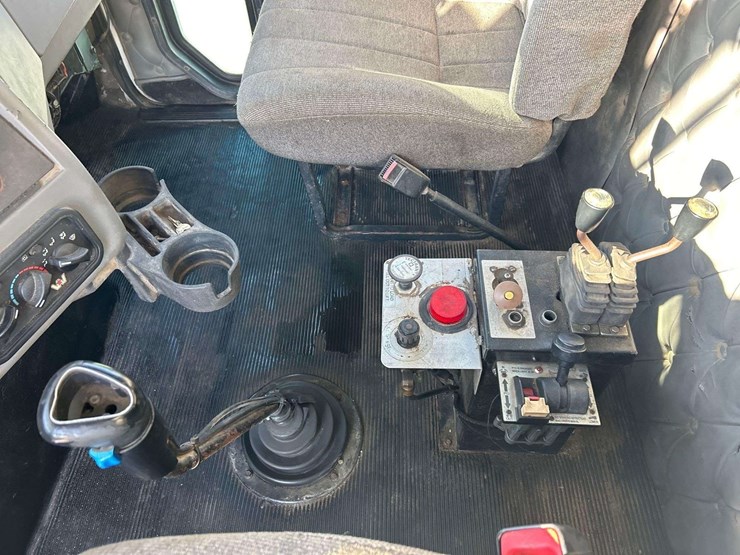 2002-western-star-4900-image-15