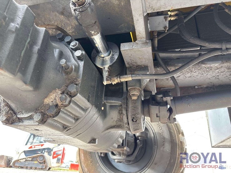 2006-gehl-rs5-34-image-24