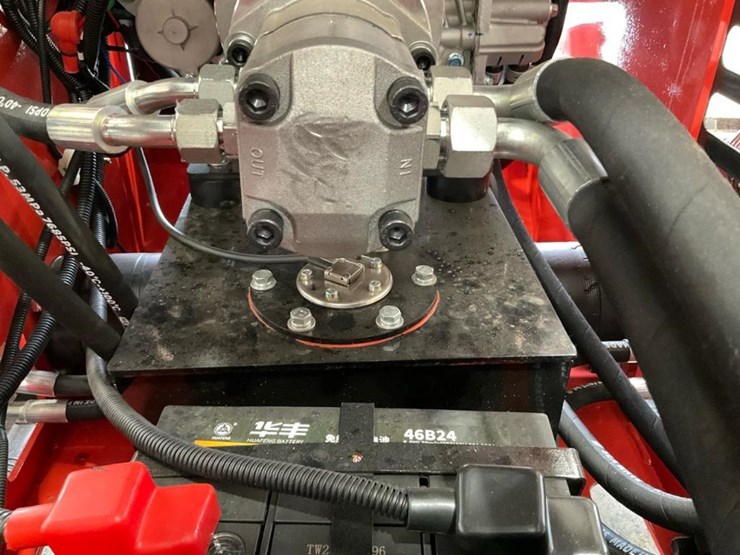 #1019-•-unused-future-ft380r-mini-skid-steer-image-23