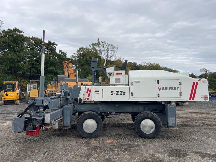 somero-s-222-laser-screed-image-1