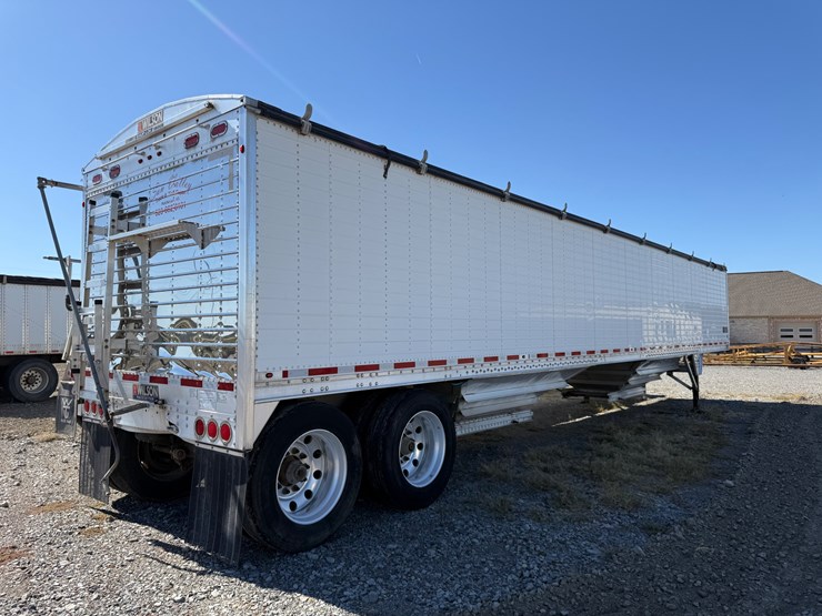 2018-wilson-hopper-bottom-image-4