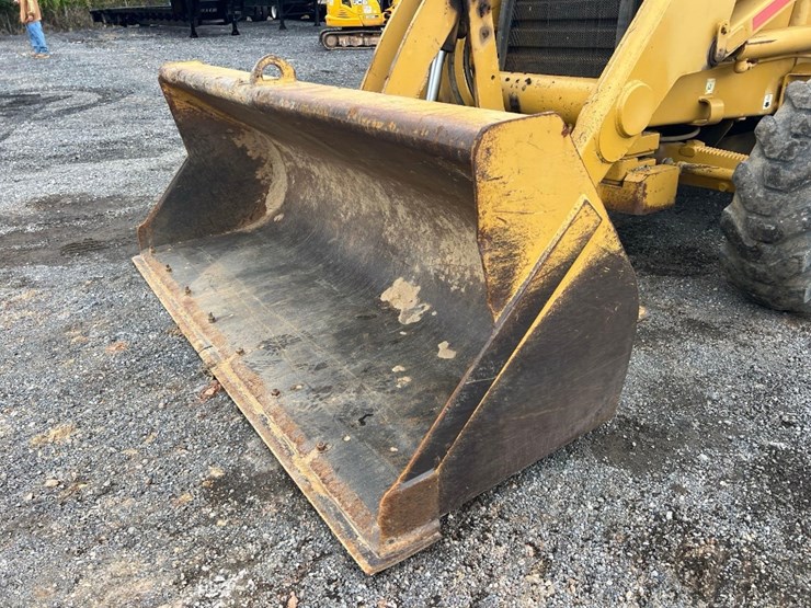 2001-caterpillar-420d-image-9