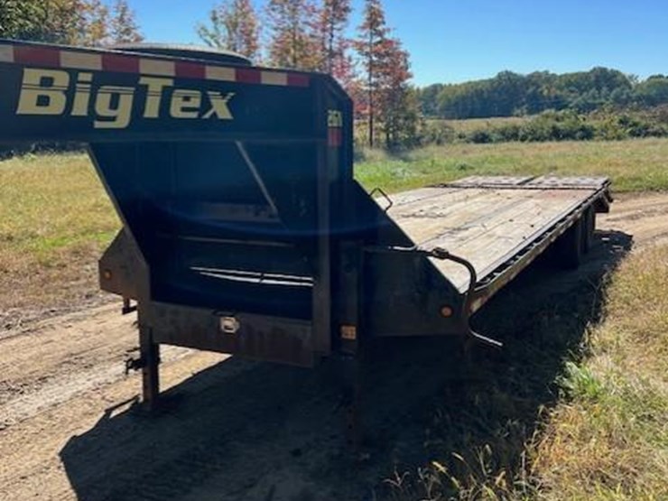 2017-big-tex-22gn-25bk+5mr-goose-neck-trailer-image-1