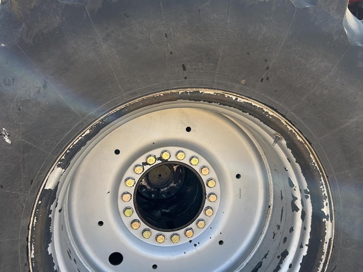 2011-case-ih-steiger-600-hd-image-40