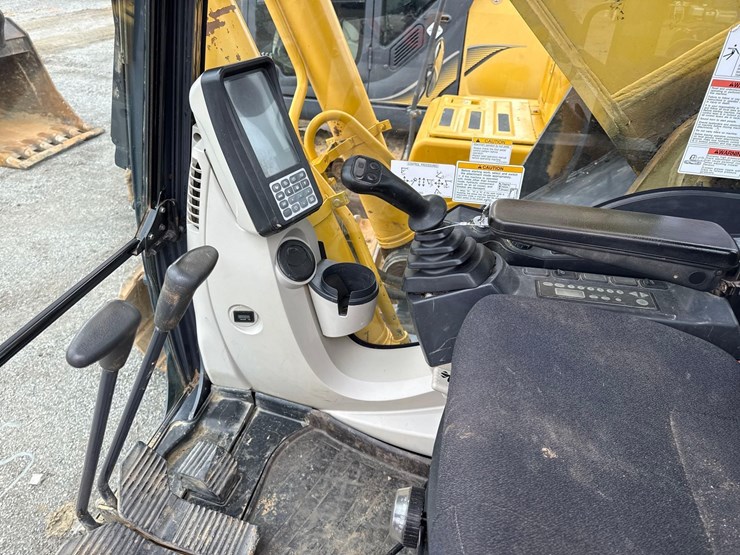 2015-kobelco-sk350-lc-9-image-15